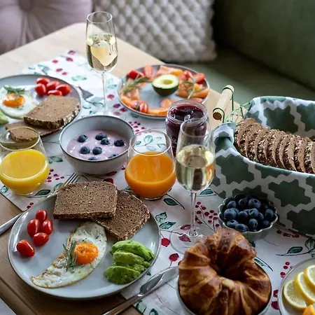 Exklusives Am Waldrand Mit Whirlpool Und Sauna בית נופש סכונאץ'