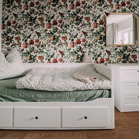 Exklusives Am Waldrand Mit Whirlpool Und Sauna סכונאץ'