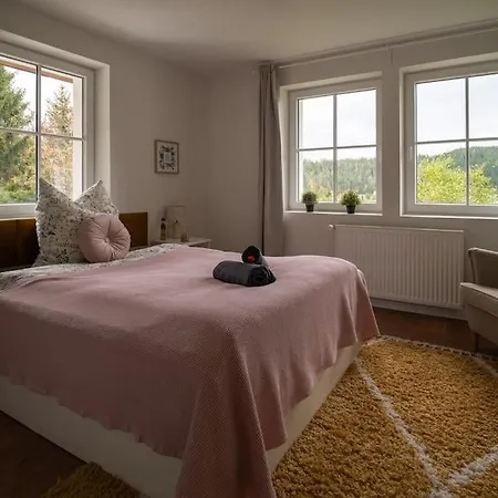 Exklusives Am Waldrand Mit Whirlpool Und Sauna בית נופש *